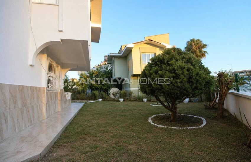 Charming Semi-detached Villa with Garden in Antalya Kadriye 3