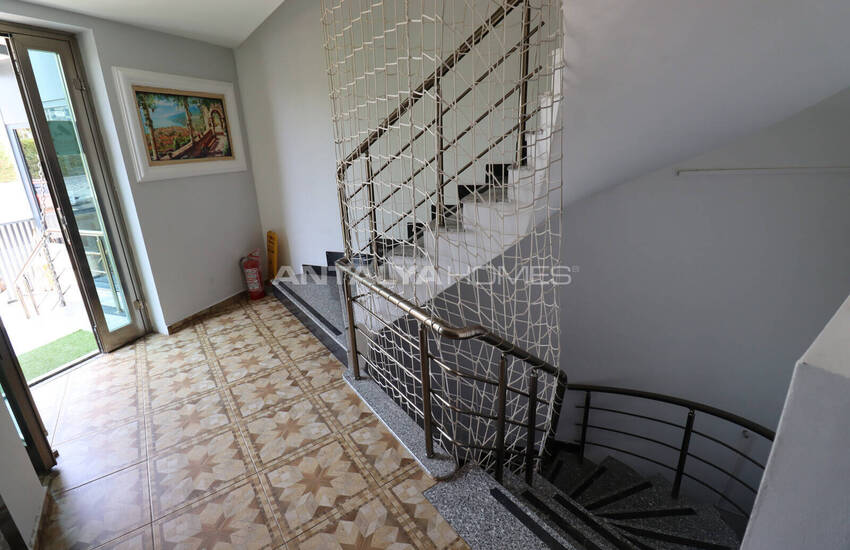 Hotel with an Active Operating Business in Antalya Güzeloba 8