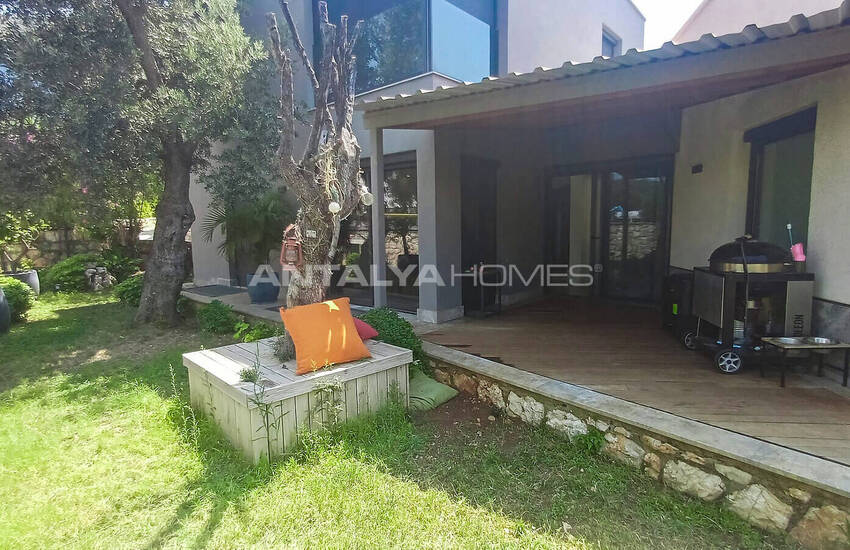 4-bedroom Stylish Villa with Pool in Antalya Kas 11