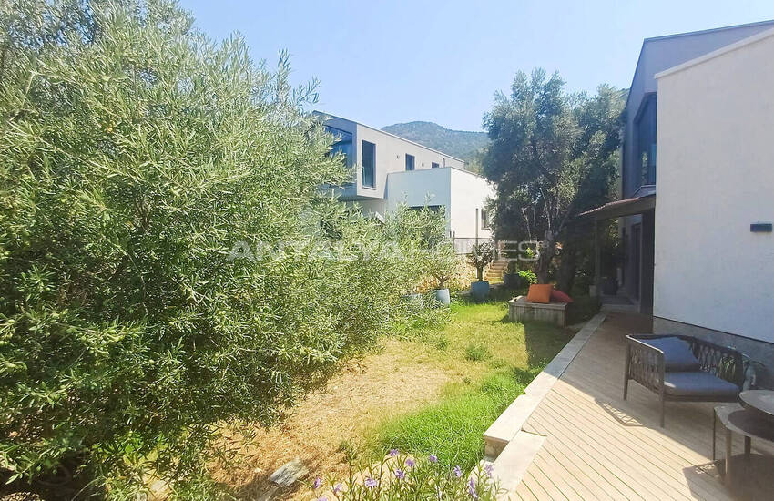 4-bedroom Stylish Villa with Pool in Antalya Kas 5