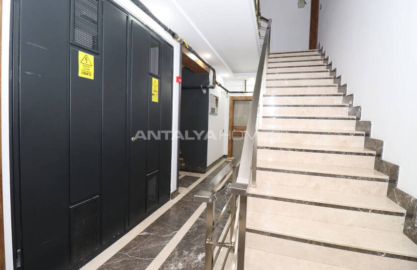 Erdgeschosswohnung Mit Parkplatz In Antalya Muratpaşa 9