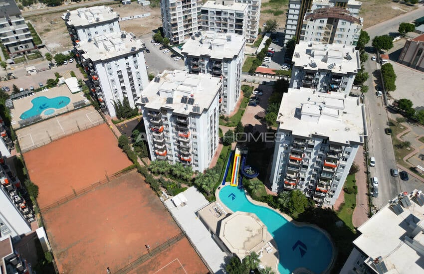Tenis Resort Apartment with Rich Amenities in Antalya Konyaaltı 6