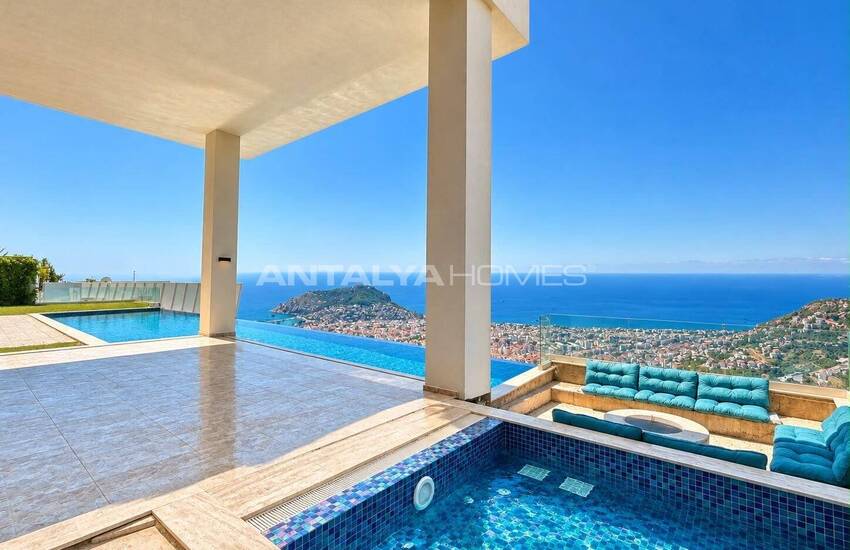 Stunning Detached Villa in Alanya Turkey with Sea View 5