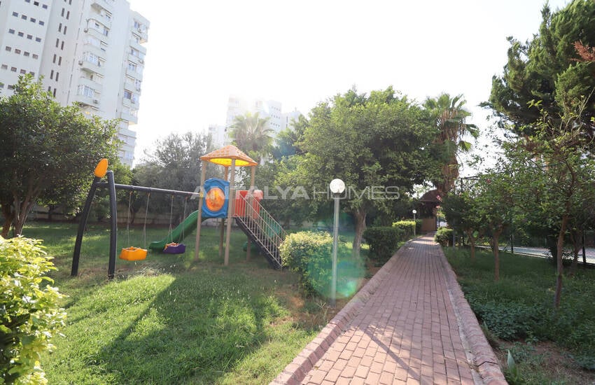 Apartment Within Walking Distance of the Sea in Antalya Muratpasa 9