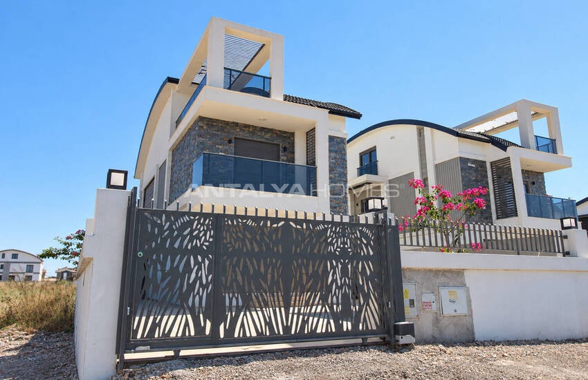 5-bedroom Detached Villa with Private Pool in Antalya Belek 2