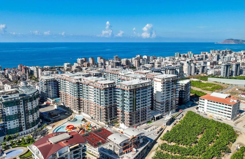 Квартиры в комплексе в 750 м от моря в Алании, Махмутлар 1
