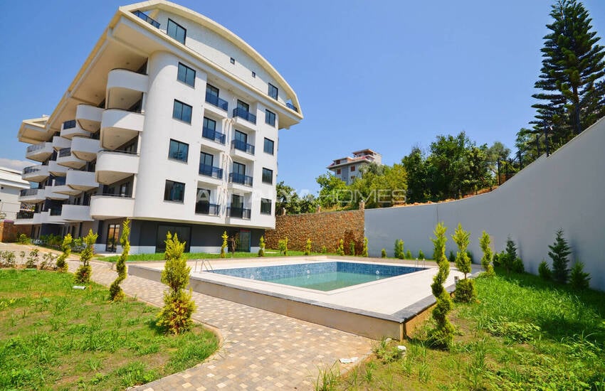 Apartments with Nature View in Alanya Turkey with Communal Pool 1