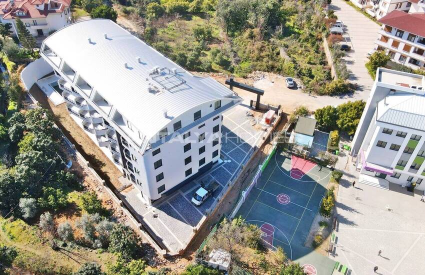 Apartments with Nature View in Alanya Turkey with Communal Pool 5
