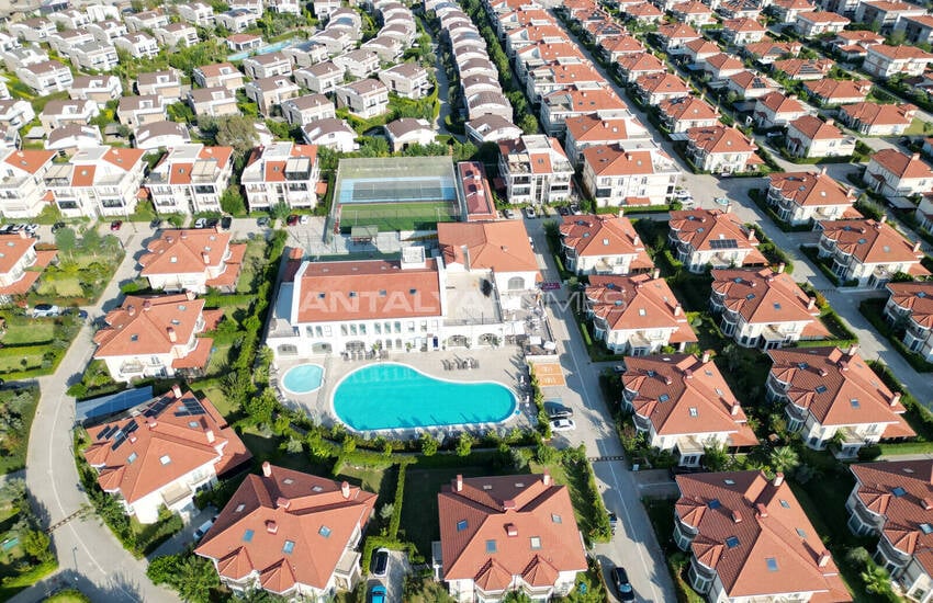 Modern Semi-detached Villa for Sale in Döşemealtı Antalya 9