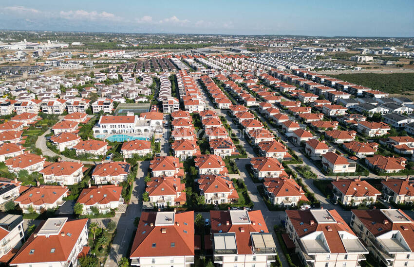 Modern Semi-detached Villa for Sale in Döşemealtı Antalya 8
