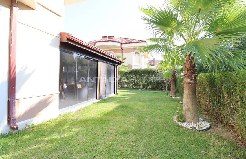Modern Semi-detached Villa for Sale in Döşemealtı Antalya 14