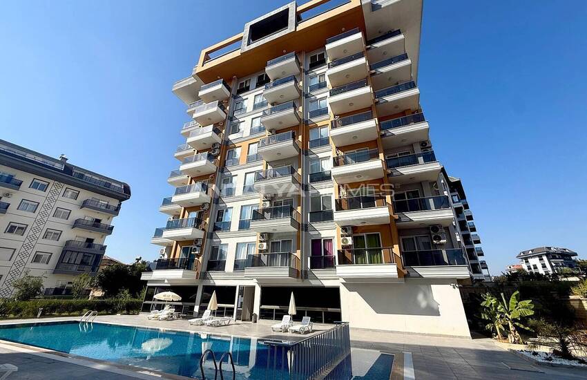 Apartment for Sale in Alanya Turkey in Well-developed Complex 1