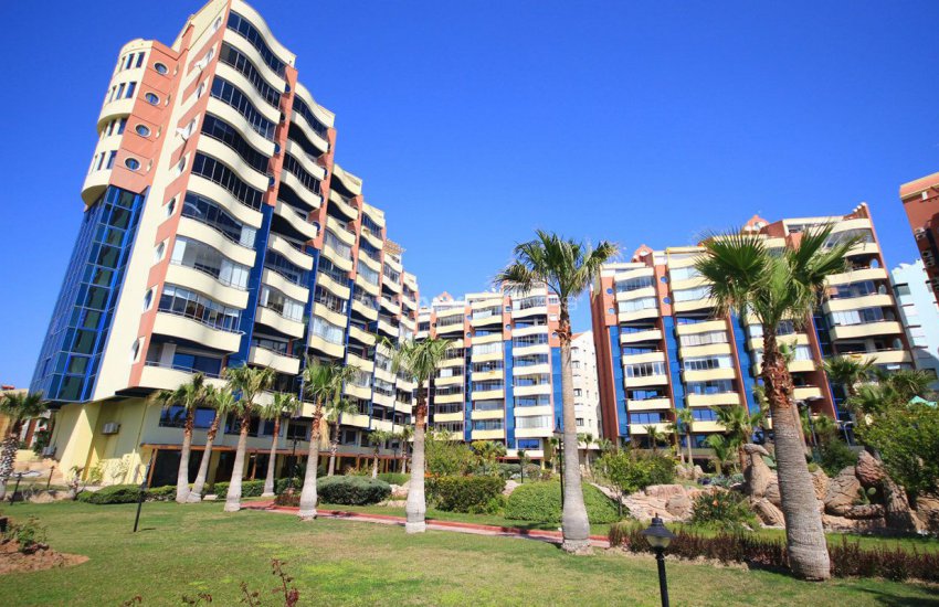 Luxury Resale Property by the Sea in Turkey, Antalya 1