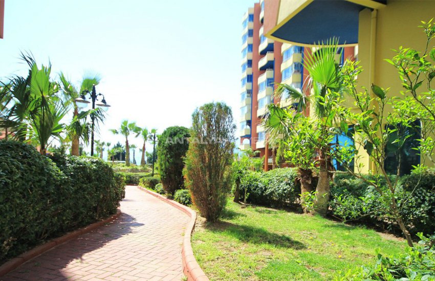 Luxury Resale Property by the Sea in Turkey, Antalya 9