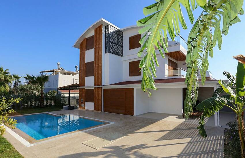 ویلا های تریپلکس 3 خوابه در فاصله 7 دقیقه ای ساحل بلک 6