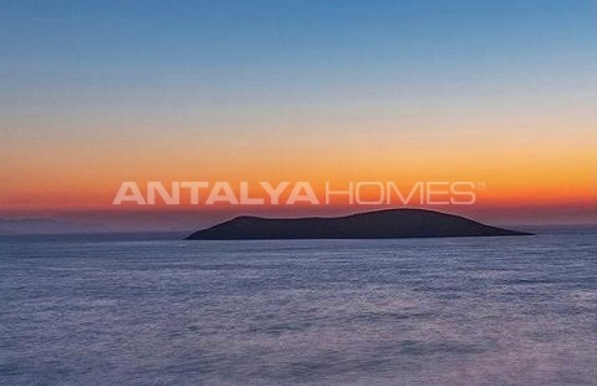 Seaside Apartments in Bodrum Gumusluk with a Courtyard 11