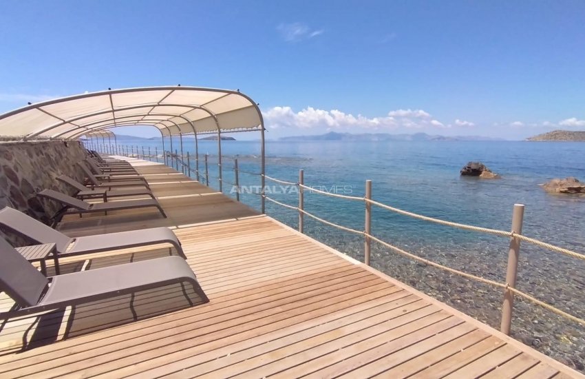 Seaside Apartments in Bodrum Gumusluk with a Courtyard 10