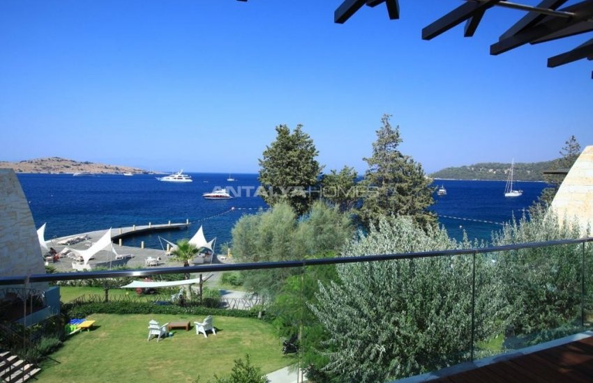 Ready to Move Beachfront Apartments in Bodrum Turkbuku 19