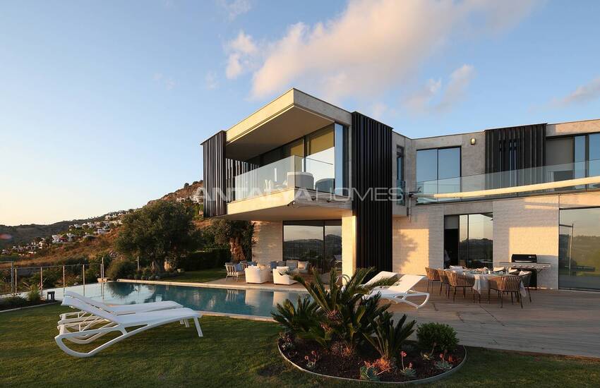 Luxury Sea View Villas with Private Pier in Bodrum Mugla 2