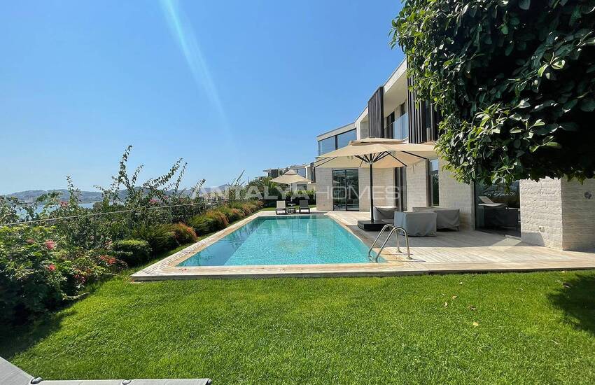 Luxury Sea View Villas with Private Pier in Bodrum Mugla 3
