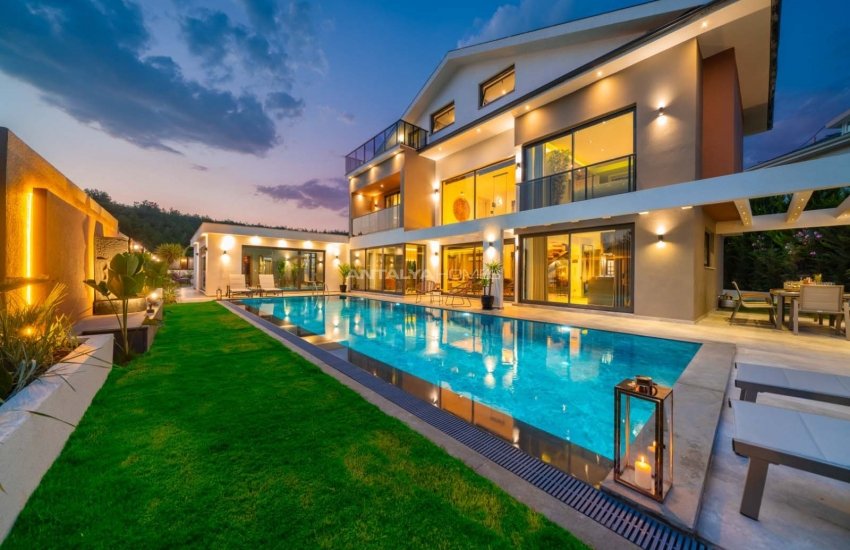 Ready to Move and Fully Furnished Villa in Fethiye Oludeniz 9