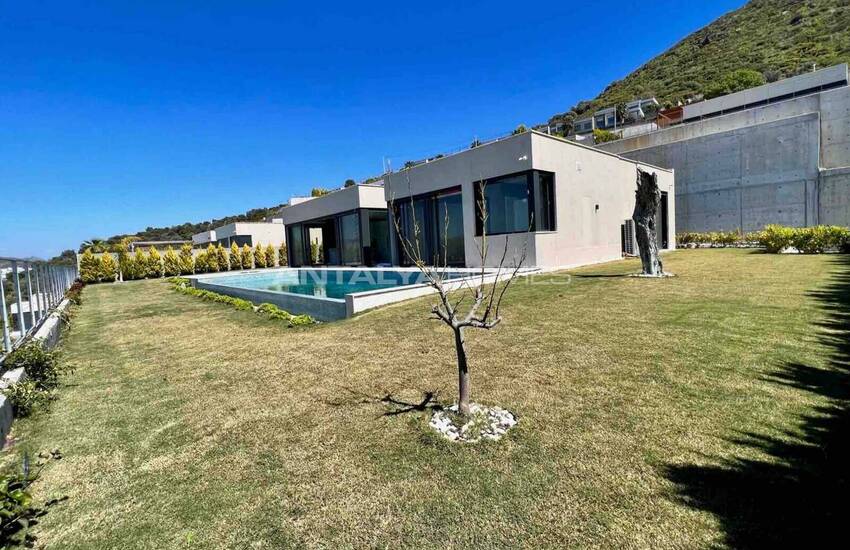 Modernt Designade Villor Med Havsutsikt I Turgutreis Bodrum 1