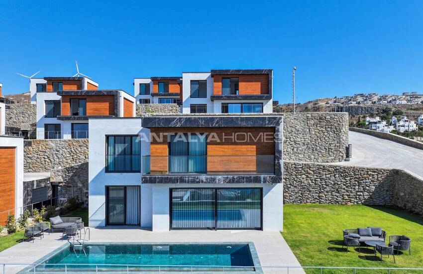 Luxury Villas with Private Pool and Garden in Bodrum Mugla 2