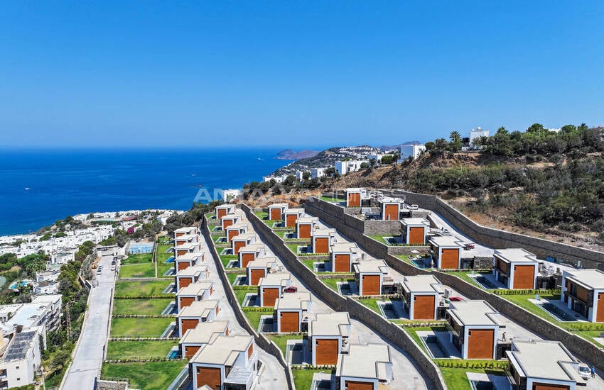 Luxury Villas with Private Pool and Garden in Bodrum Mugla 1