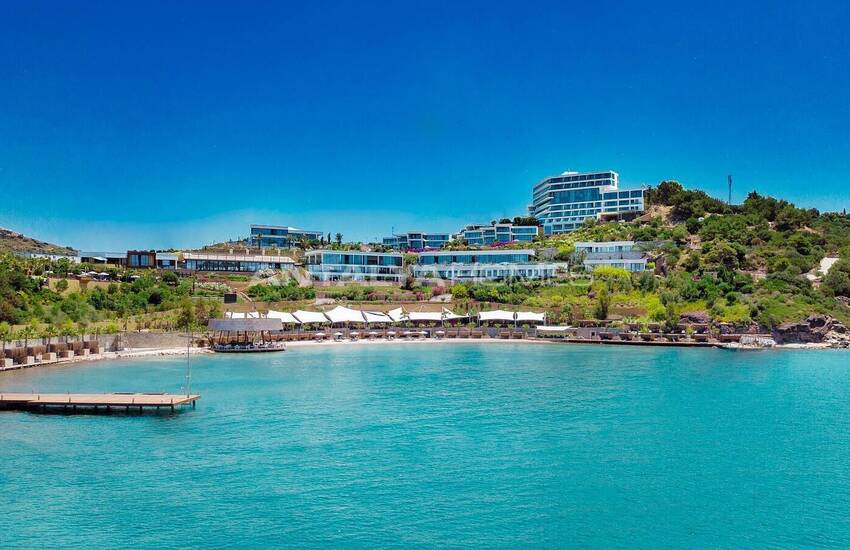 Bodrum Adabükü'nde Özel Koylu Projede Plaja Sıfır Daireler 8