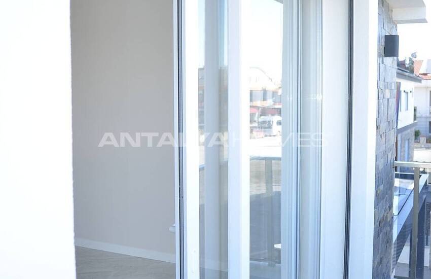 Fethiye'nin Merkezinde Bahçeli ve Modern Tasarımlı Villalar 12