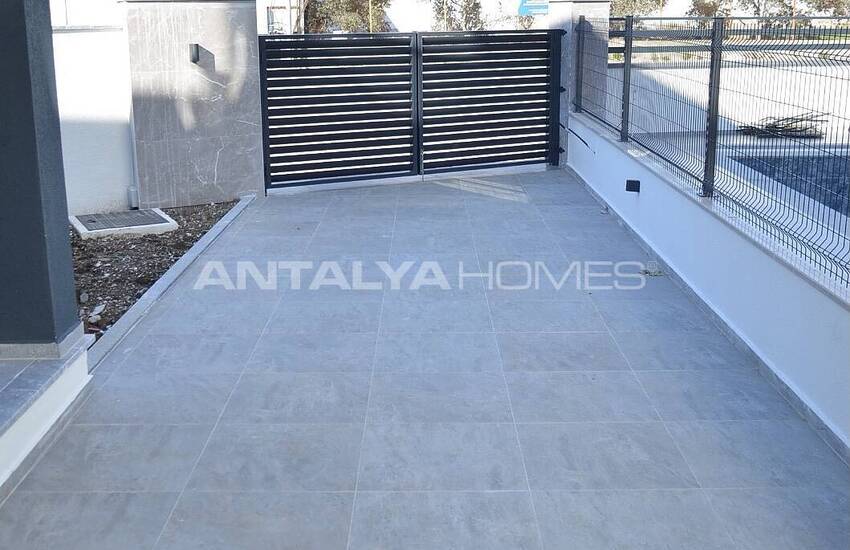 Fethiye'nin Merkezinde Bahçeli ve Modern Tasarımlı Villalar 15