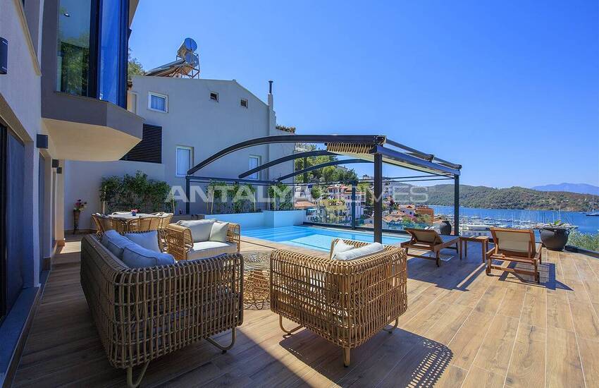 Triplex Villa with Pool and Garden in Karagozler Fethiye 4
