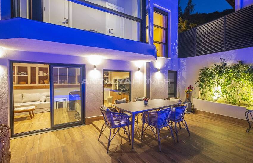 Triplex Villa with Pool and Garden in Karagozler Fethiye 17