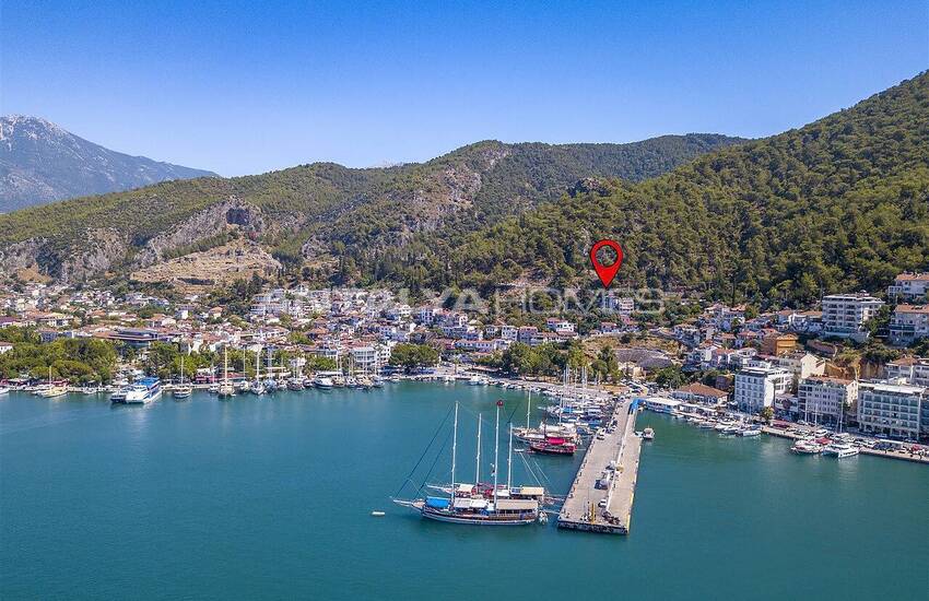 Triplex Villa with Pool and Garden in Karagozler Fethiye 5