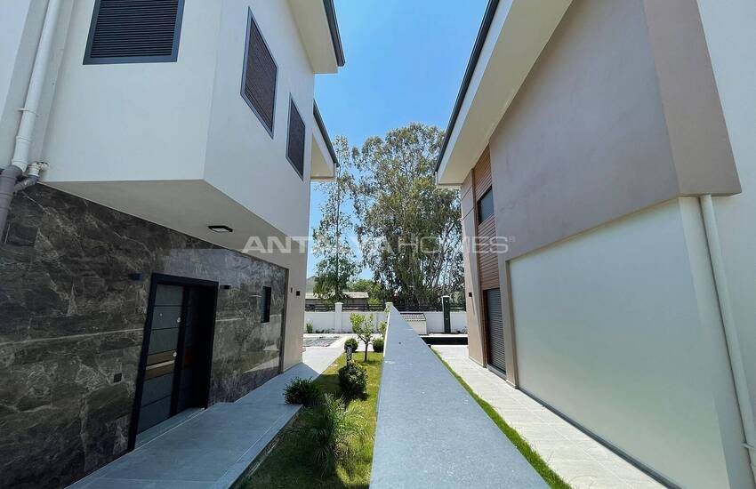 Modern Triplex Villas with Pool and Garden in Fethiye, Mugla 3
