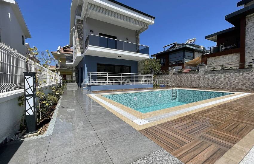 Contemporary Design Villas Close to the Beach in Fethiye 1