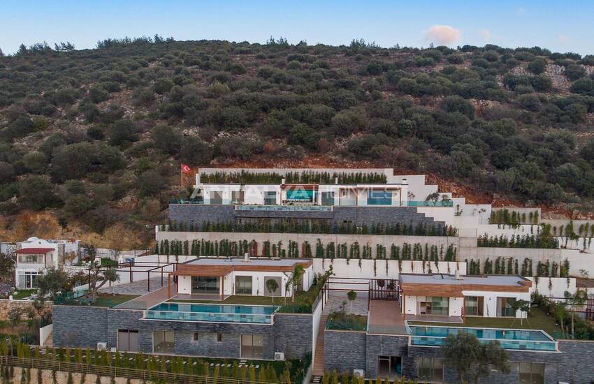 Luxe Villas with Bodrum Castle and Kos Island View in Bodrum 9