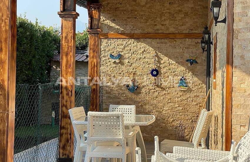 Muğla Fethiye’de Huzurlu Konumda Havuzlu Eşyalı Lüks Villa 23