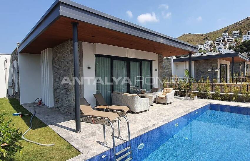 Detached Villas with Private Gardens in Mugla Bodrum 7