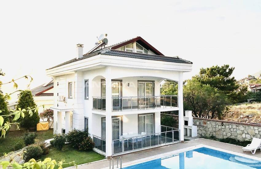 Villa Med Simbassäng Och Unik Naturutsikt I Oludeniz Fethiye 6