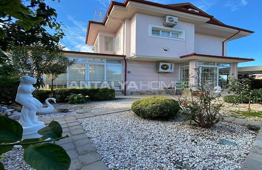 Triplex Fristående Hus Med Säkerhetskameror I Akarca Fethiye 4