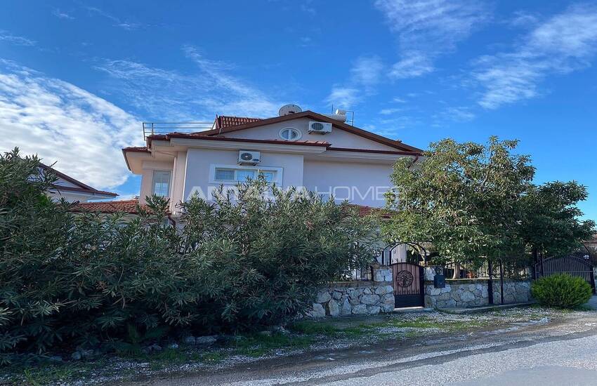 Triplex Fristående Hus Med Säkerhetskameror I Akarca Fethiye 5