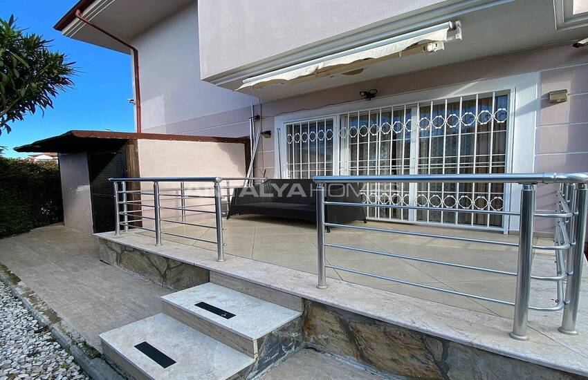 Triplex Fristående Hus Med Säkerhetskameror I Akarca Fethiye 9