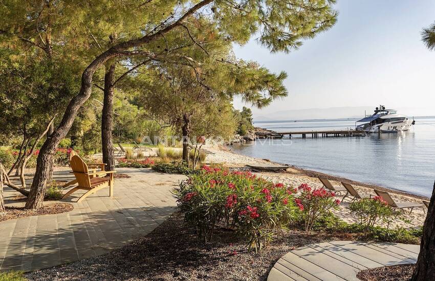 Bodrum'da Orman İçindeki Projede Deniz Manzaralı Daireler 2