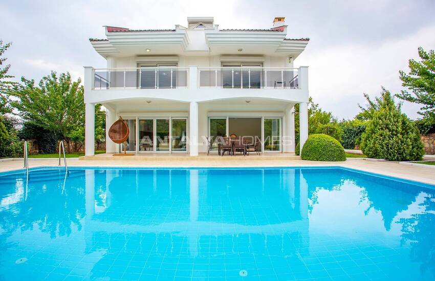 Maison Avec Jardin Dans Une Zone Tranquille À Fethiye Mugla 3