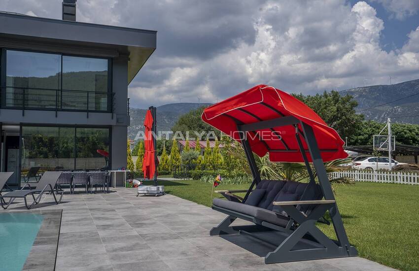 Ready-to-move Villa with Spacious Design in Mugla Mentese 12