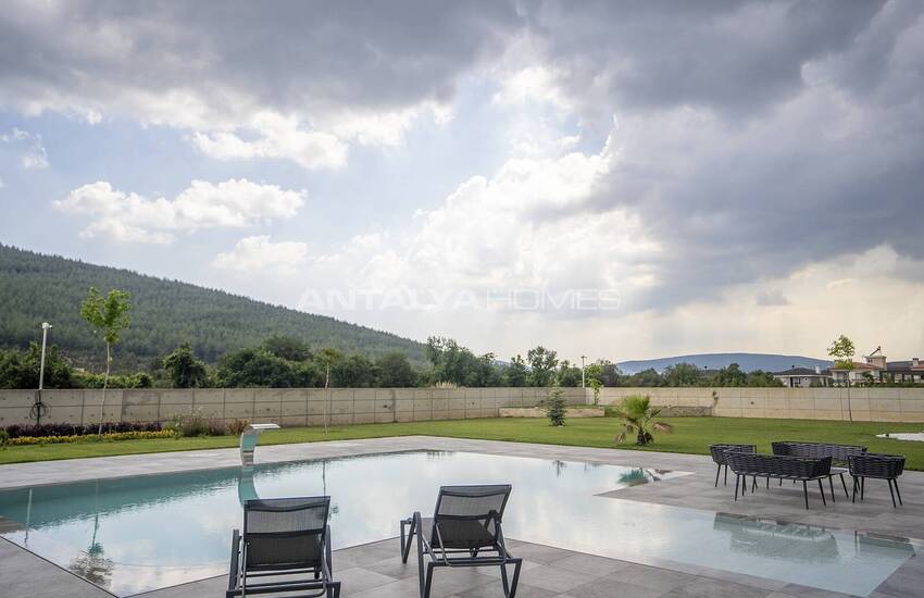 Ready-to-move Villa with Spacious Design in Mugla Mentese 8