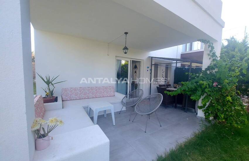 Doppelhaushälfte Mit Meerblick Und Garten In Bodrum Turkbuku 8