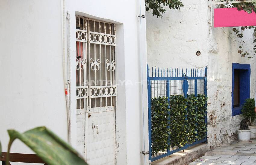 Castle View Apartment Near the Sea in Bodrum Center 4