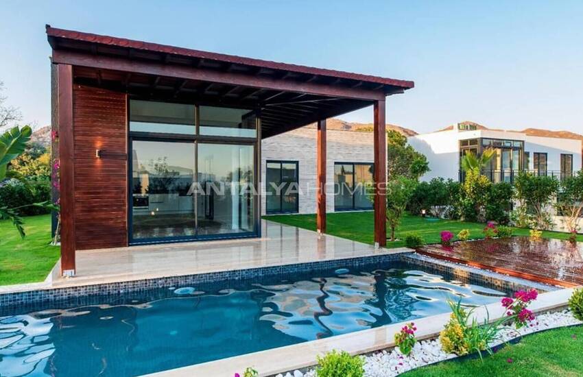 Einzel Villen Mit Privatpool Und Garten In Bodrum Gumusluk